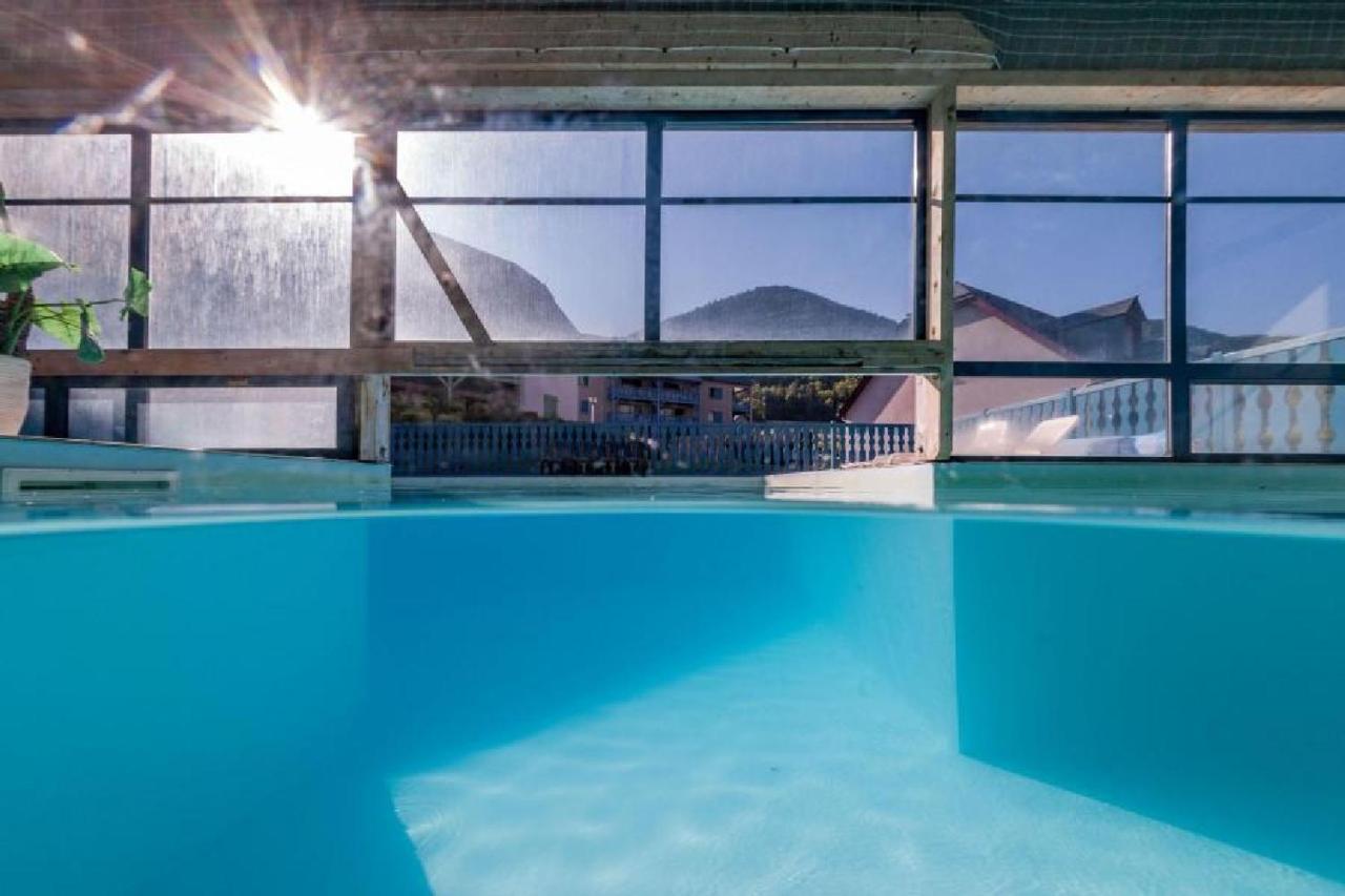 Résidence Les Trois Vallées - ARREAU Exterior foto