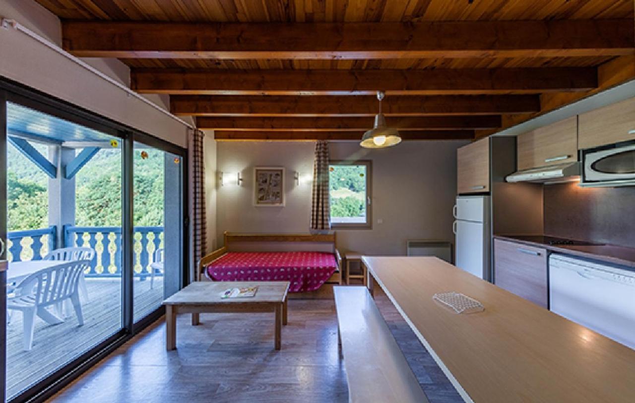 Résidence Les Trois Vallées - ARREAU Exterior foto