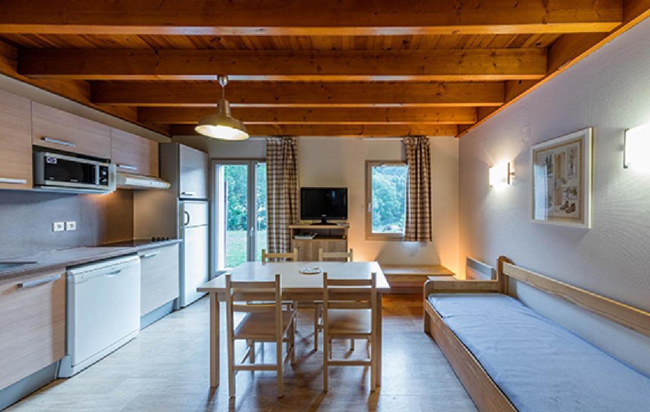 Résidence Les Trois Vallées - ARREAU Exterior foto